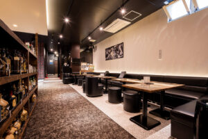 アクセス/店舗概要 11